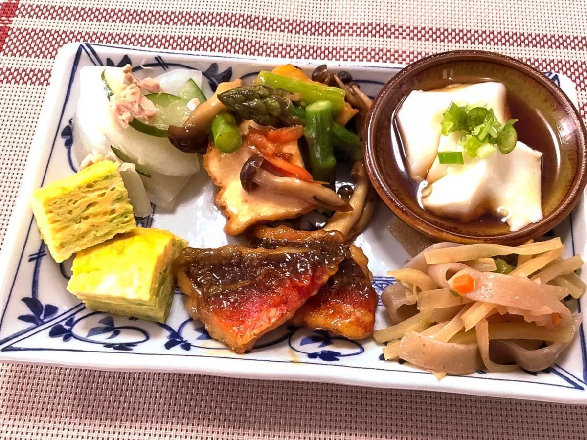 Minshuku Yadokari Hotel Zamami Buitenkant foto